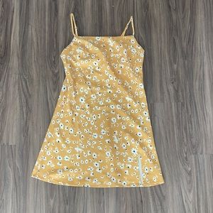 Princess Polly yellow sun dress